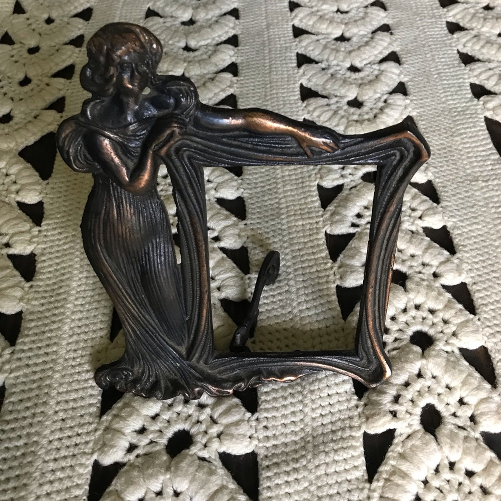 Vintage Adoring Woman Metal Picture Frame - Picture 7 of 11